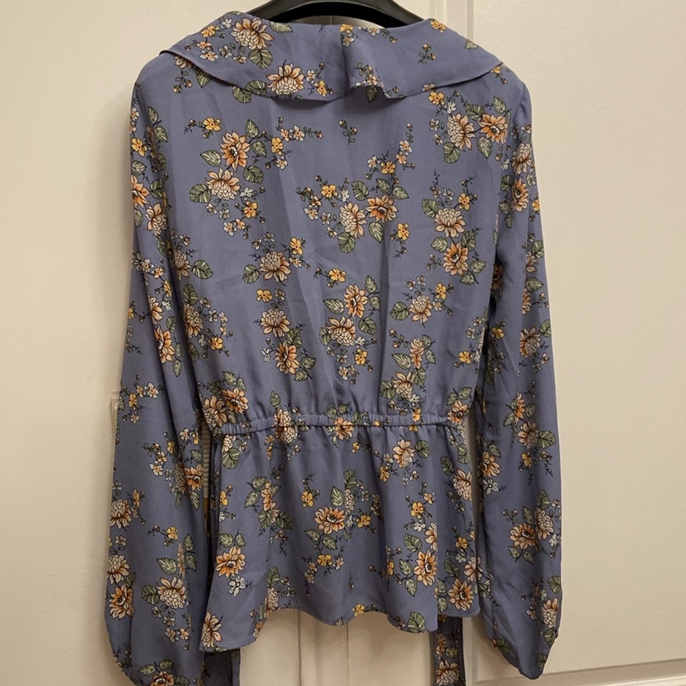 Max Studio flower print blouse - Picture 9 of 10